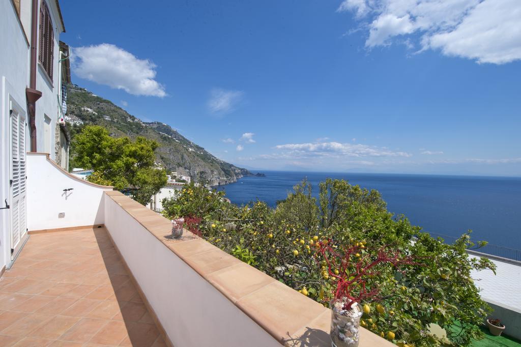 Villa Gaetano Праяно Екстер'єр фото