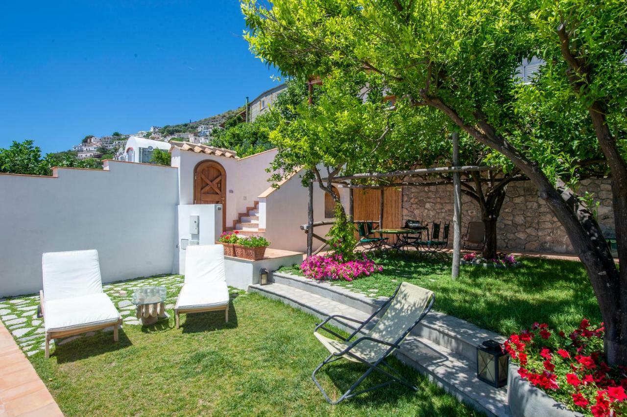Villa Gaetano Праяно Екстер'єр фото